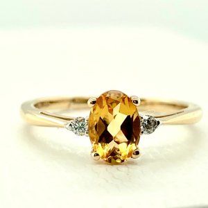 14Kt Yellow Gold Prong Set Oval Cut Citrine Center Stone and Side Diamonds Ring